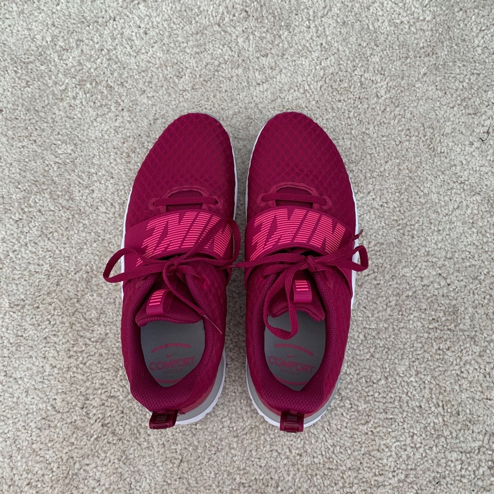 Nike TR - 9